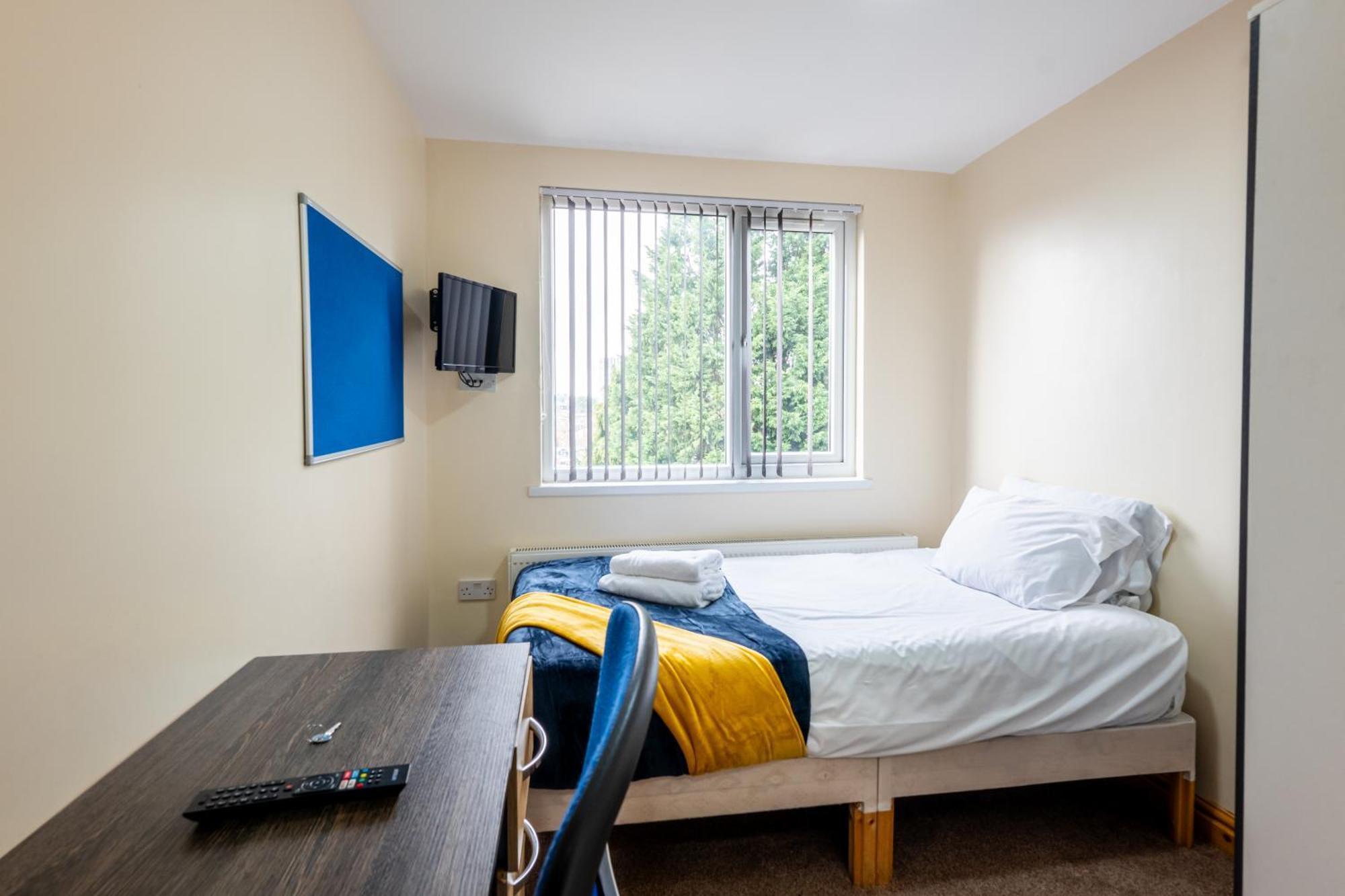 Private Rooms With Private Bathrooms In Selly Oak Бирмингем Экстерьер фото