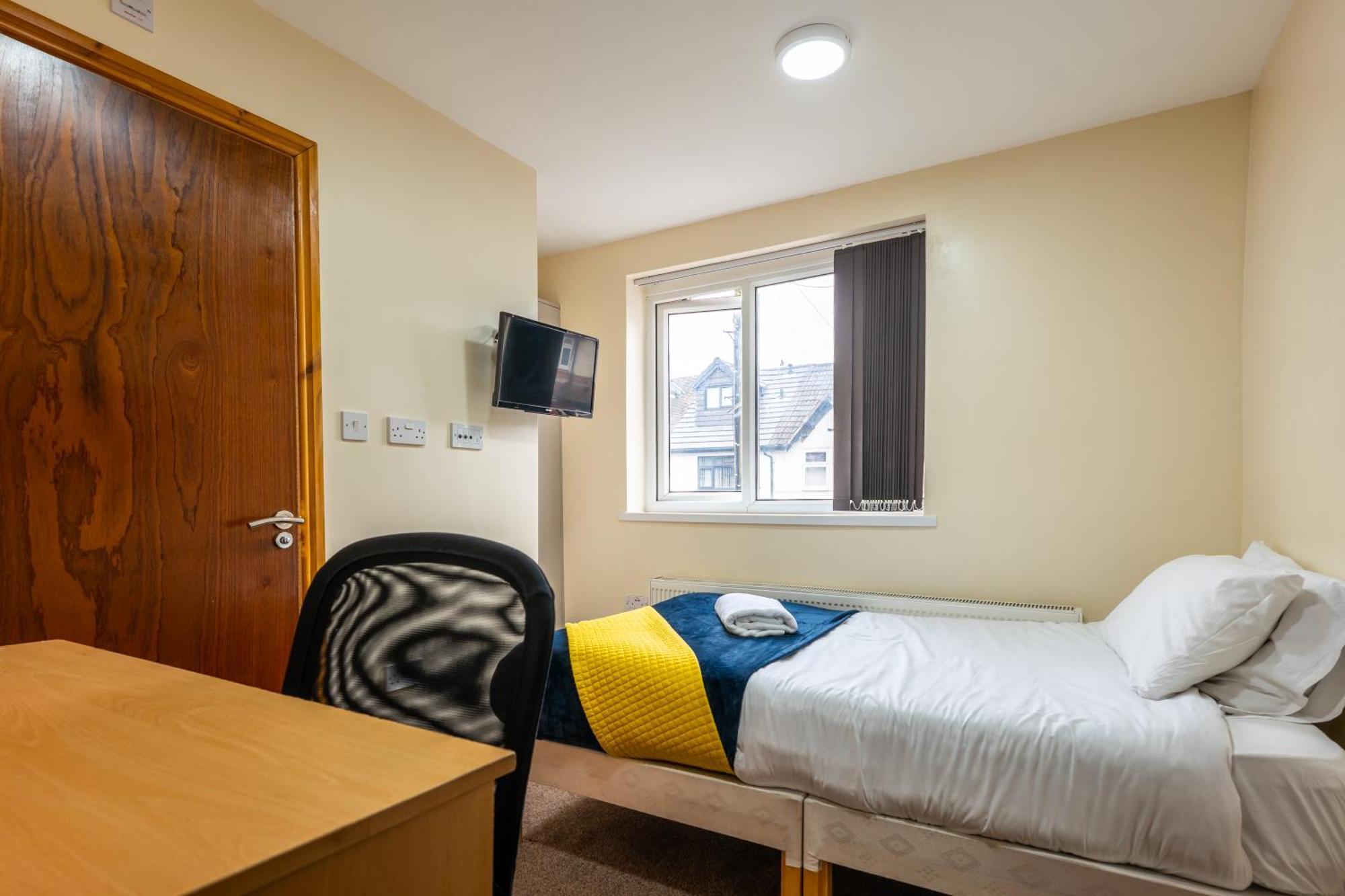 Private Rooms With Private Bathrooms In Selly Oak Бирмингем Экстерьер фото