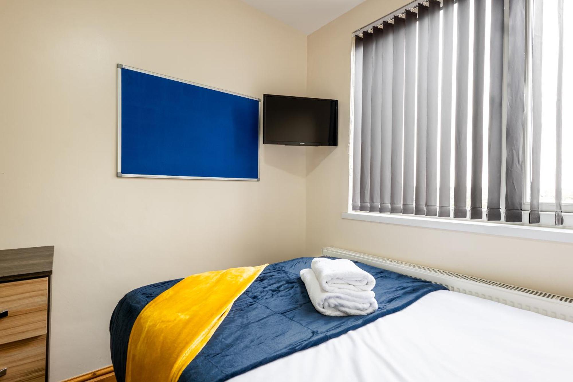 Private Rooms With Private Bathrooms In Selly Oak Бирмингем Экстерьер фото